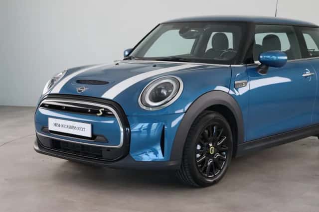MINI Electric (2024) thumbnail 22