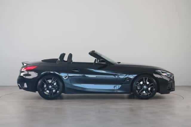 BMW Z4 (2025) thumbnail 11