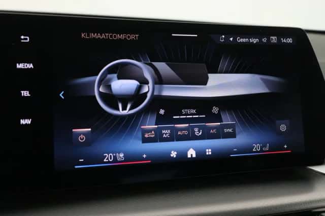 BMW X1 (2025) thumbnail 15