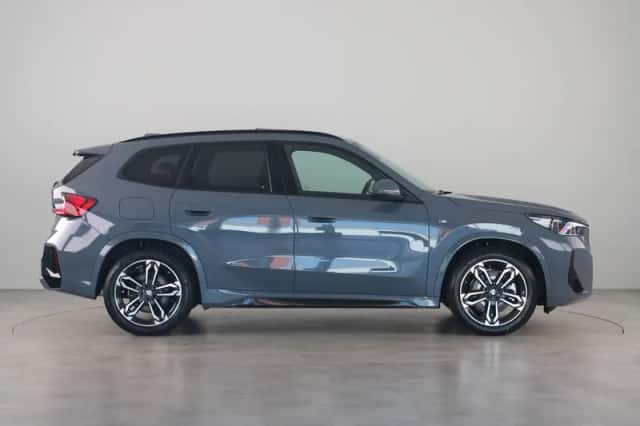 BMW X1 (2025) thumbnail 9