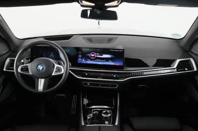 BMW X5 (2025) thumbnail 15