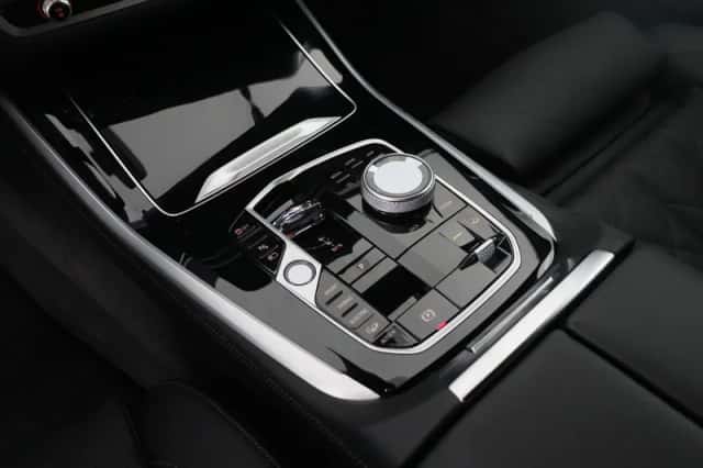 BMW X5 (2025) thumbnail 22