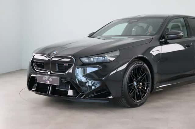 BMW M5 (2026) thumbnail 27