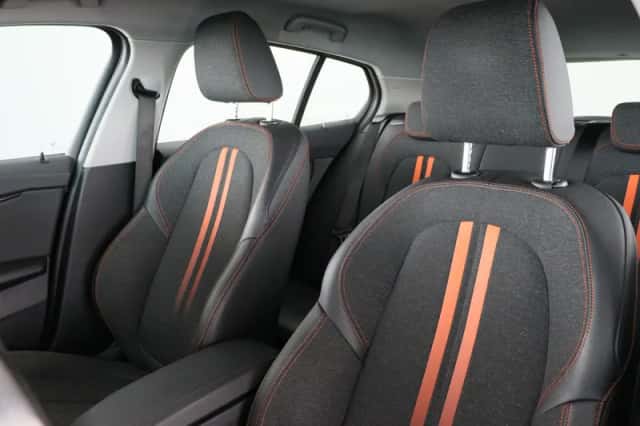 BMW 1-Serie (2022) thumbnail 4
