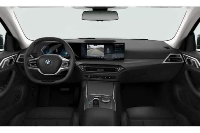 BMW i4 (2026) thumbnail 4