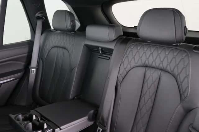 BMW X5 (2021) thumbnail 18