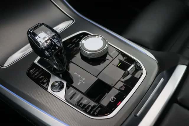 BMW X5 (2021) thumbnail 19