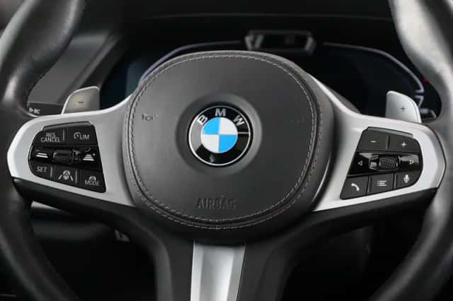 BMW X5 (2021) thumbnail 3
