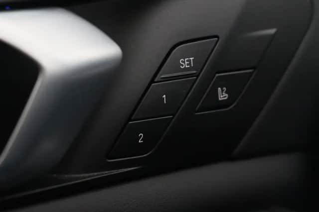 BMW X5 (2021) thumbnail 30