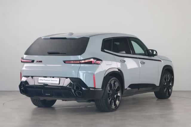 BMW XM (2023) thumbnail 12