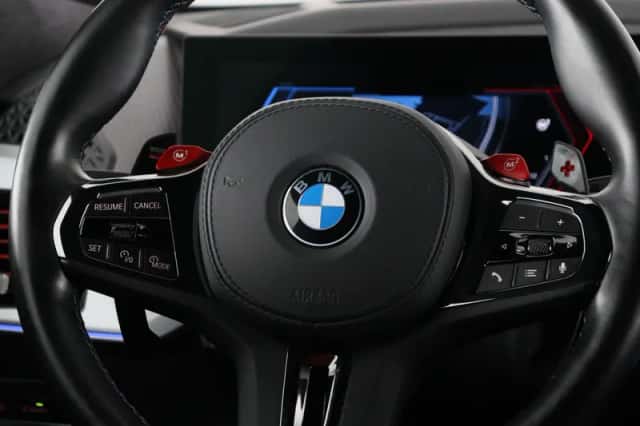 BMW XM (2023) thumbnail 3