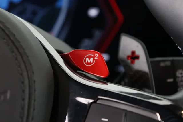 BMW XM (2023) thumbnail 4