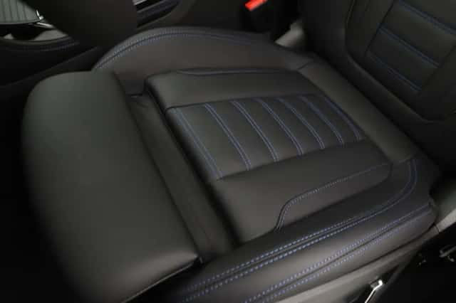 BMW X4 (2026) thumbnail 15