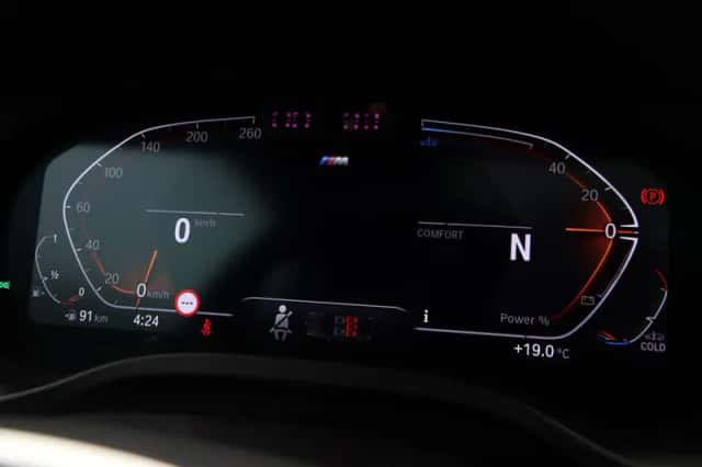 BMW X4 (2026) thumbnail 3