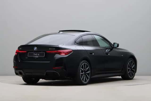 BMW i4 (2026) thumbnail 9