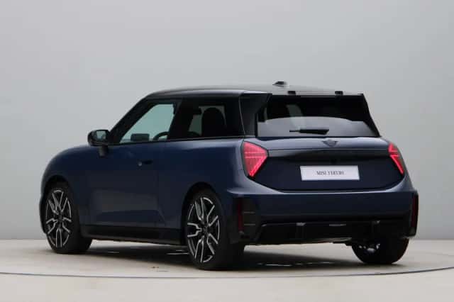 MINI Cooper (2026) thumbnail 11