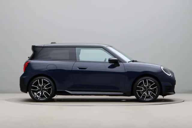 MINI Cooper (2026) thumbnail 8