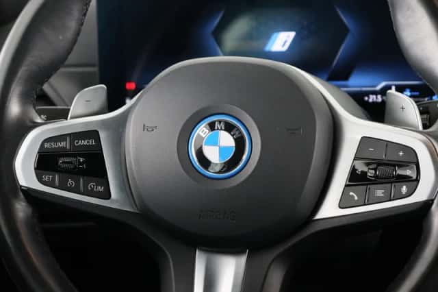 BMW 3-Serie (2024) thumbnail 3