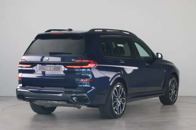 BMW X7 (2026) thumbnail 5
