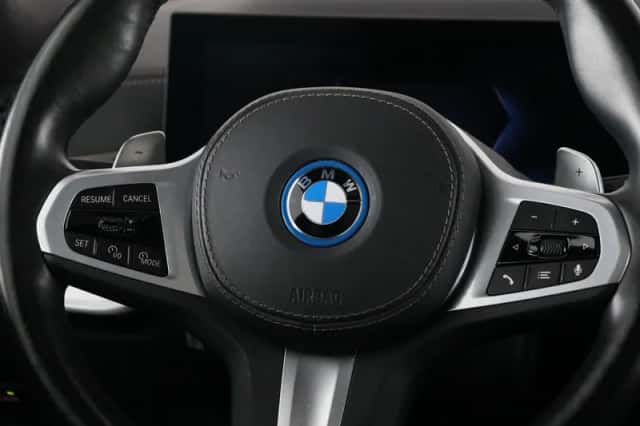 BMW X5 (2024) thumbnail 3