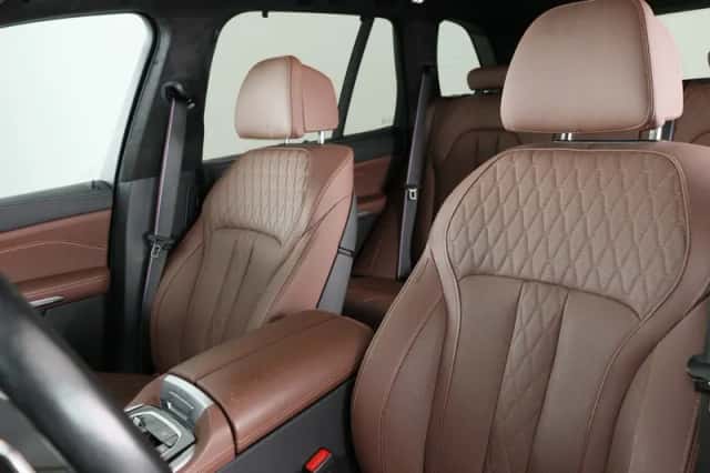 BMW X5 (2024) thumbnail 6