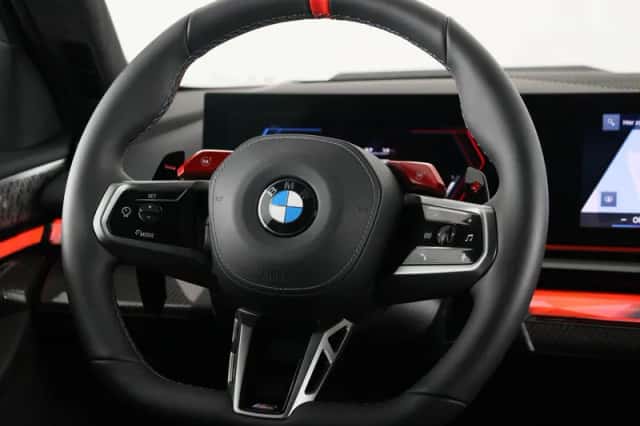 BMW M5 (2026) thumbnail 2