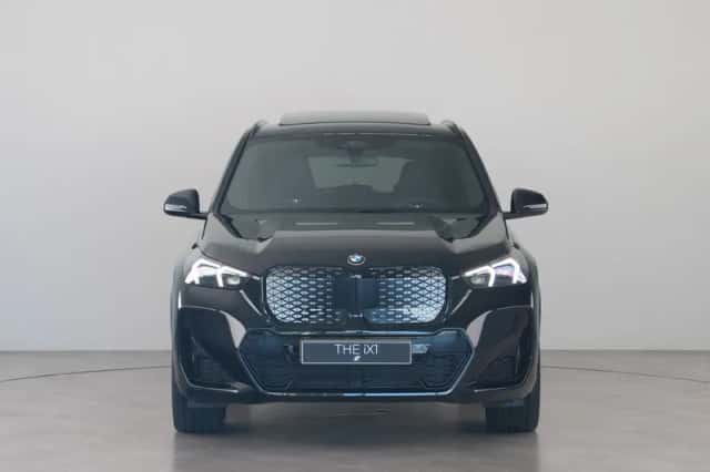 BMW iX1 (2026) thumbnail 5