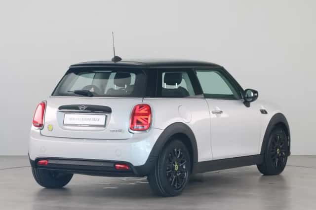 MINI Electric (2021) thumbnail 5