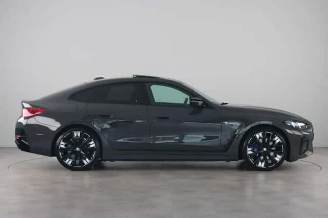 BMW i4 (2025) thumbnail 4