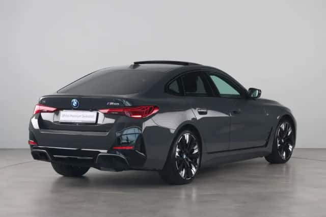 BMW i4 (2025) thumbnail 5