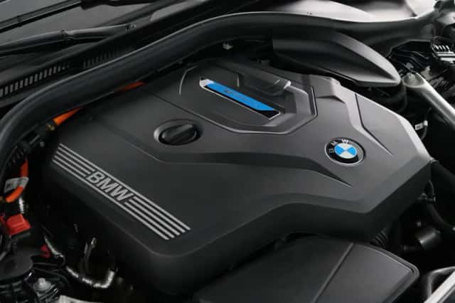 BMW 5-Serie (2023) thumbnail 6