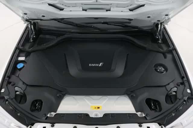 BMW iX3 (2021) thumbnail 5