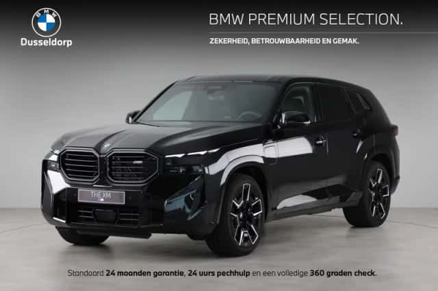 BMW XM (2025) thumbnail 1
