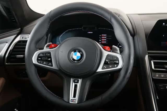 BMW 8-Serie (2021) thumbnail 2