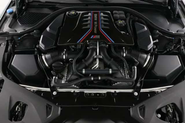 BMW 8-Serie (2021) thumbnail 6