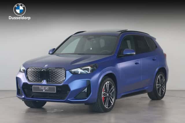 BMW iX1 (2026) thumbnail 1