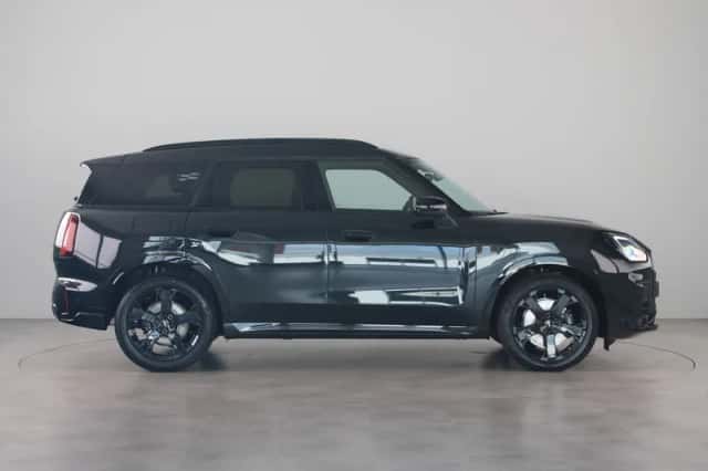 MINI Countryman (2026) thumbnail 4
