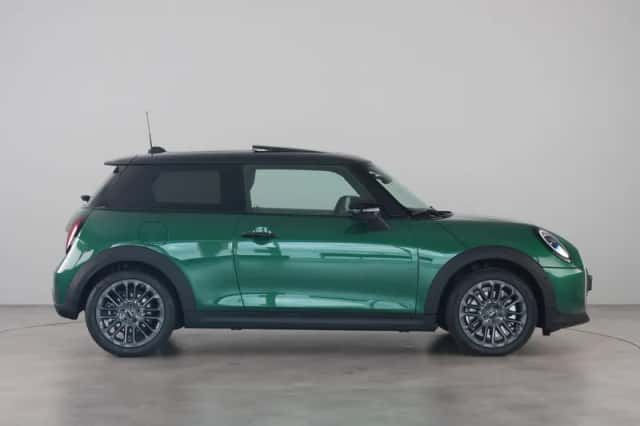 MINI Cooper (2026) thumbnail 4