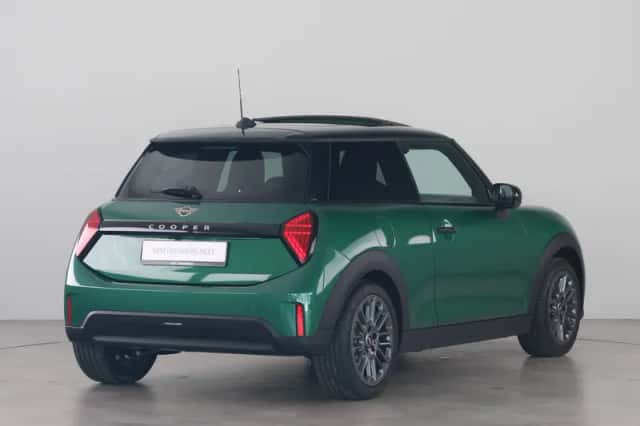MINI Cooper (2026) thumbnail 5