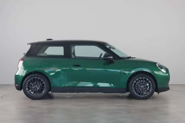 MINI Cooper (2026) thumbnail 4