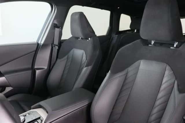 BMW X3 (2025) thumbnail 4