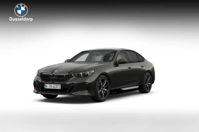 BMW i5 (2026) thumbnail 1