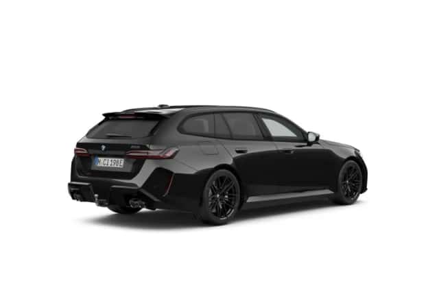BMW M5 (2026) thumbnail 2