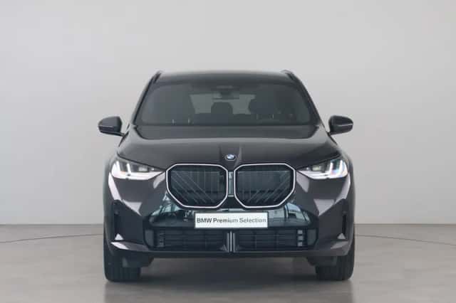 BMW X3 (2026) thumbnail 2