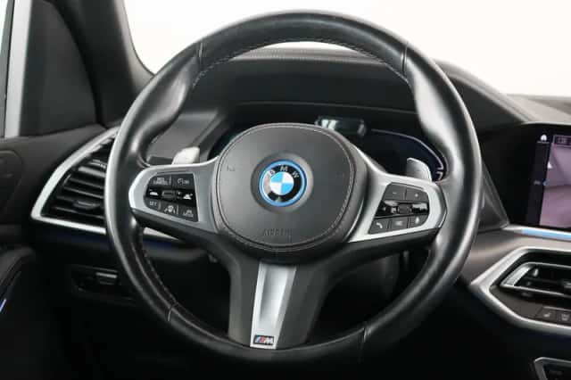 BMW X5 (2023) thumbnail 2