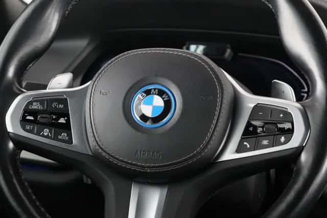 BMW X5 (2023) thumbnail 3