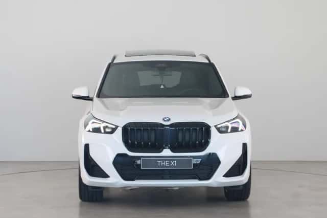 BMW X1 (2026) thumbnail 2