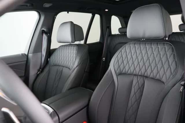 BMW X5 (2025) thumbnail 4