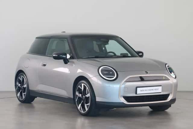 MINI Cooper (2025) thumbnail 3