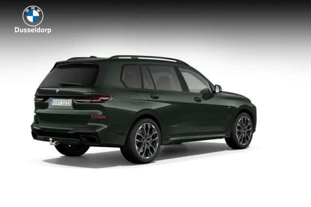 BMW X7 (2026) thumbnail 2